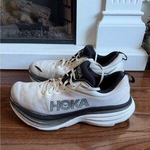 Hoka Bondi 8 Men's size 11.5 D White and Black Athletic Shoes